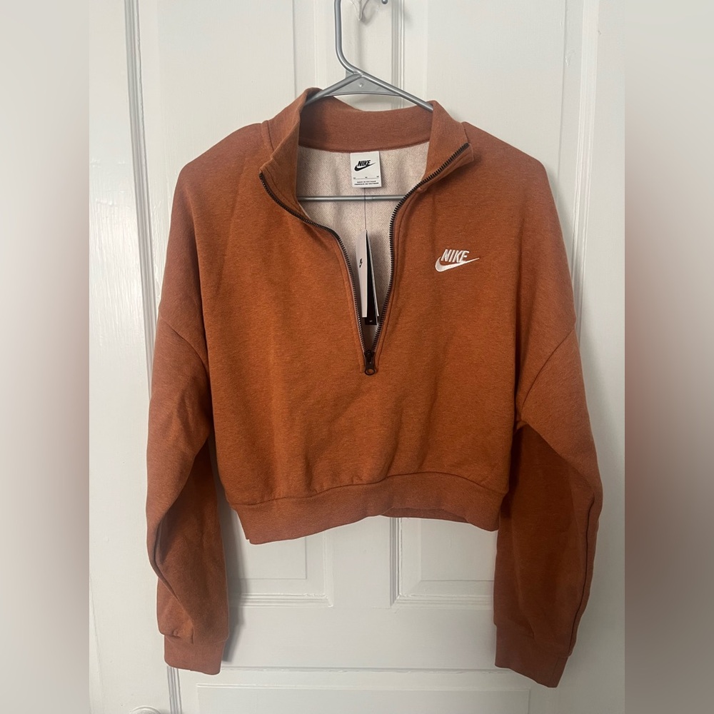 Nike Cropped Half Zip Sweatshirt